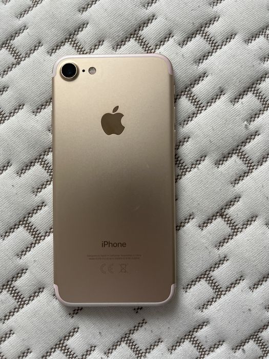 Iphone 7 продам.