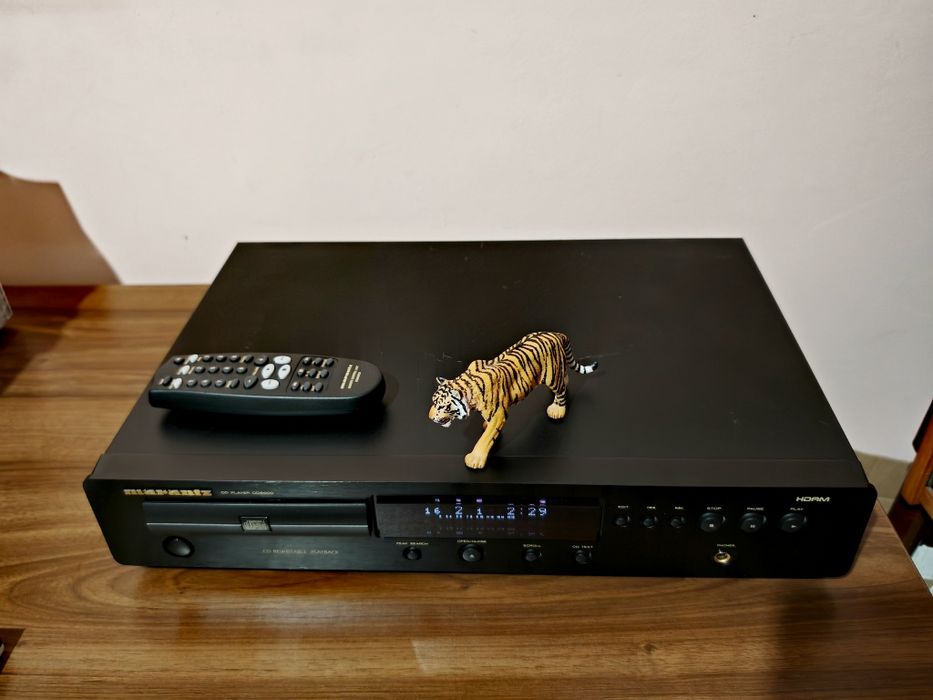 Marantz CD-6000. Rar . High-end cd player. Preț fix !