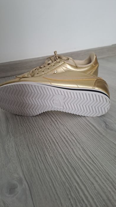 Vand adidasi dama, 37.5