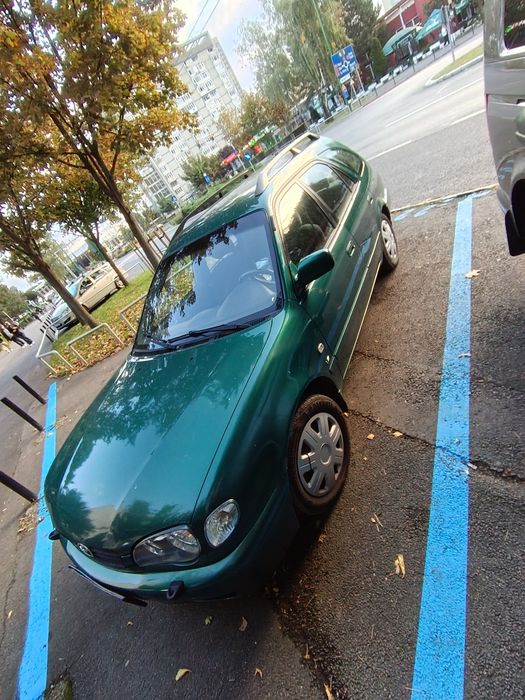 Vând Toyota Corolla 2000