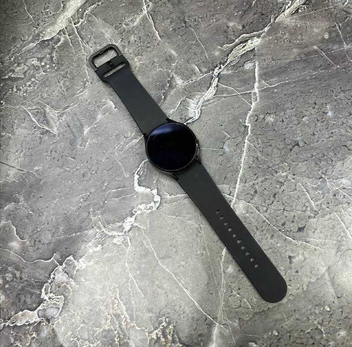 Samsung Galaxy Watch 4  (Актау,7мкр., 12дом) Лот 603892