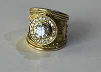 срочно продам золотое кольцо с бриллиантами 750 пробы