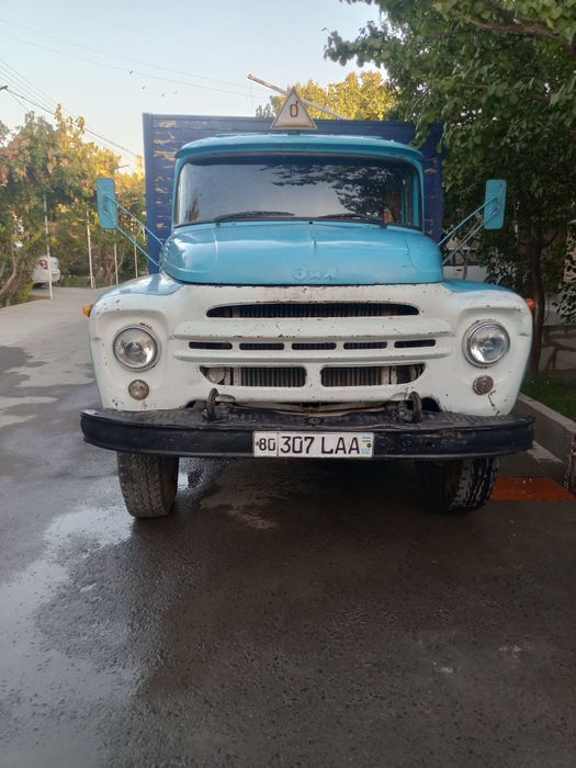 Zil 130 sotiladi zòr xolatda