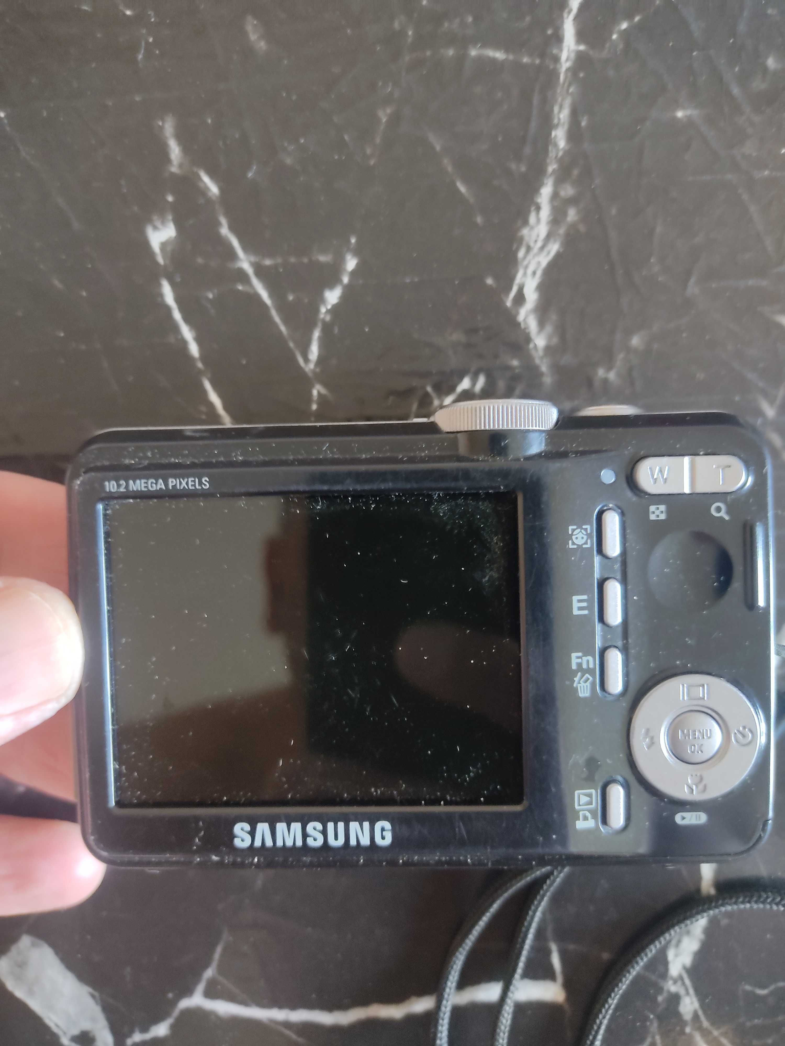 Цифровой фотоаппарат Самсунг
