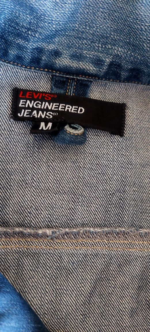 Levis куртка  джинсовая