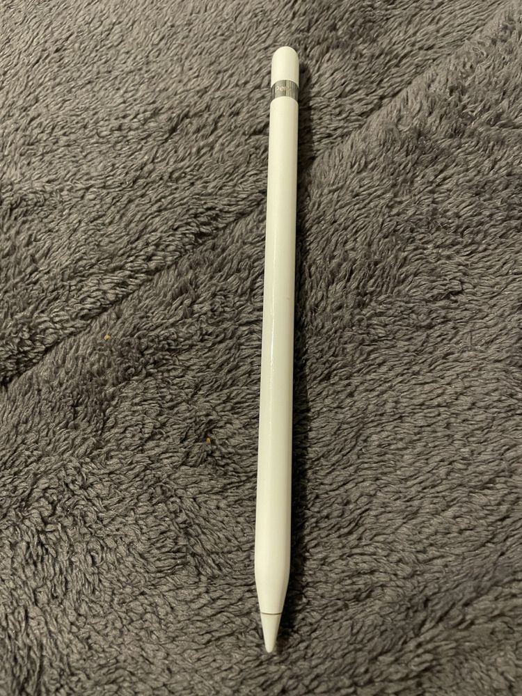 Продавам pencil 2 za ipad