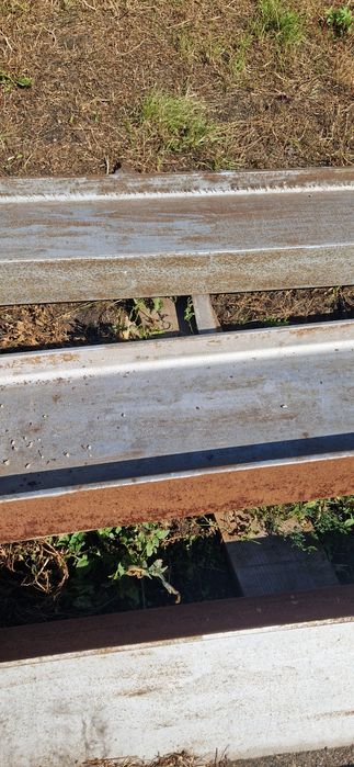 Продам двутавры 32 , 2 штуки по 12 метров , и 27 , 1 шт, 12 мет.