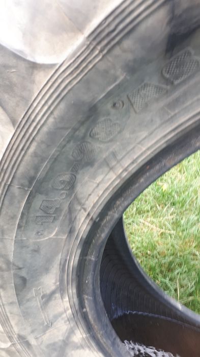 Cauciuc 14,9R28  second