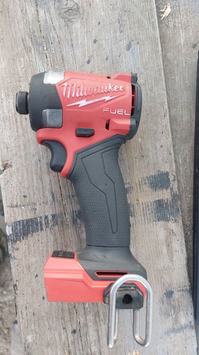 Masina de insurubat cu impact Milwaukee FID 3 nefuncțional
