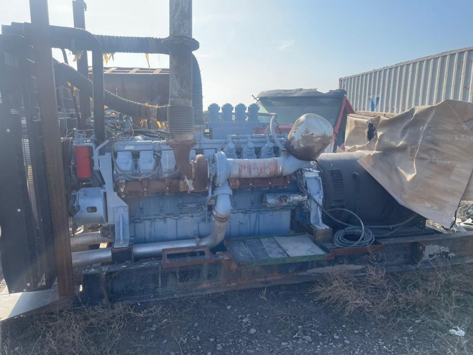 Продам дизельный генератор  1000 КВТ