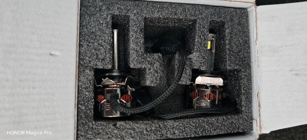 Becuri  Led  12v