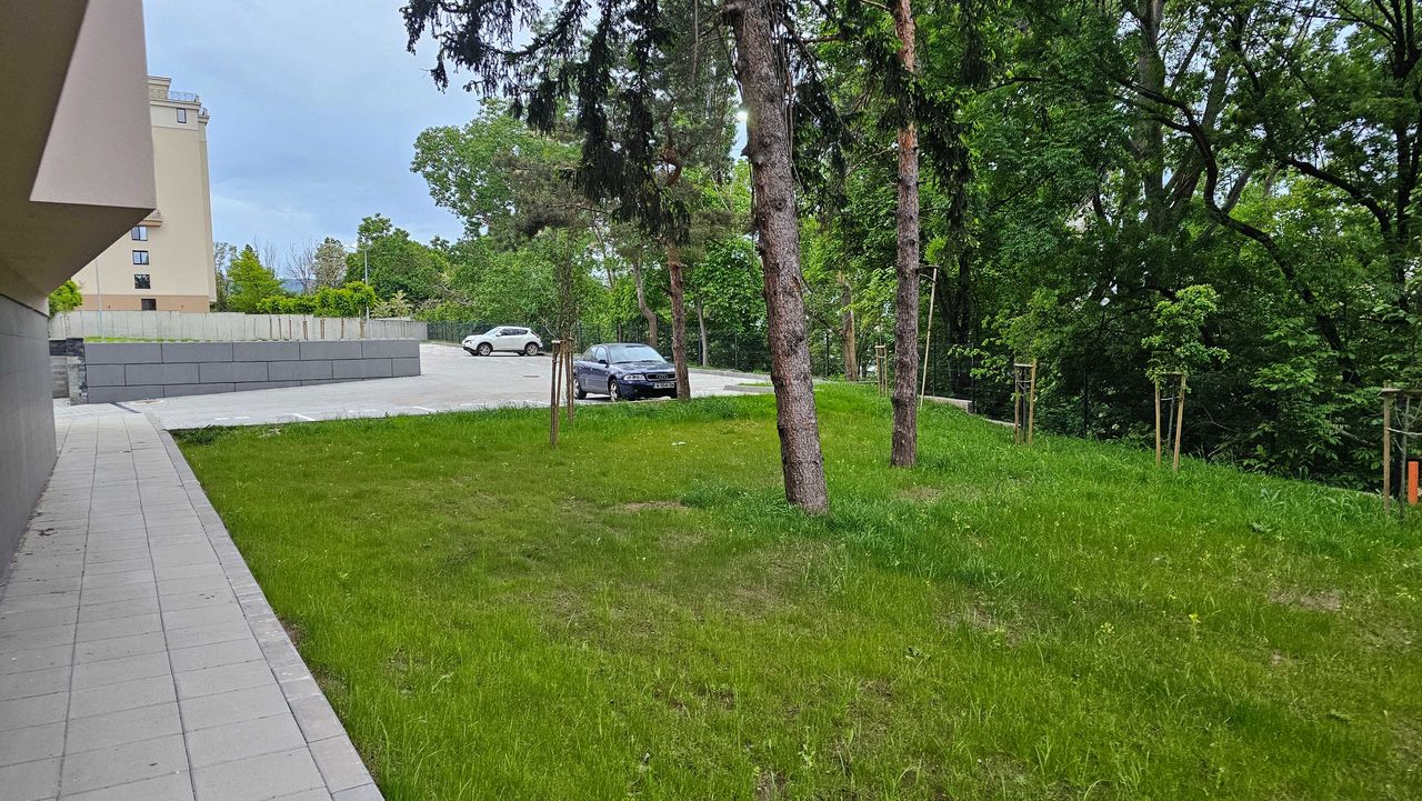 Продава се Двустаен апартамент в София, Лагера - 86 кв.м за 2300 €/кв.м - Снимка #1