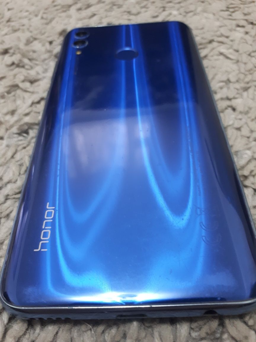 Продам Honor 10 Lite