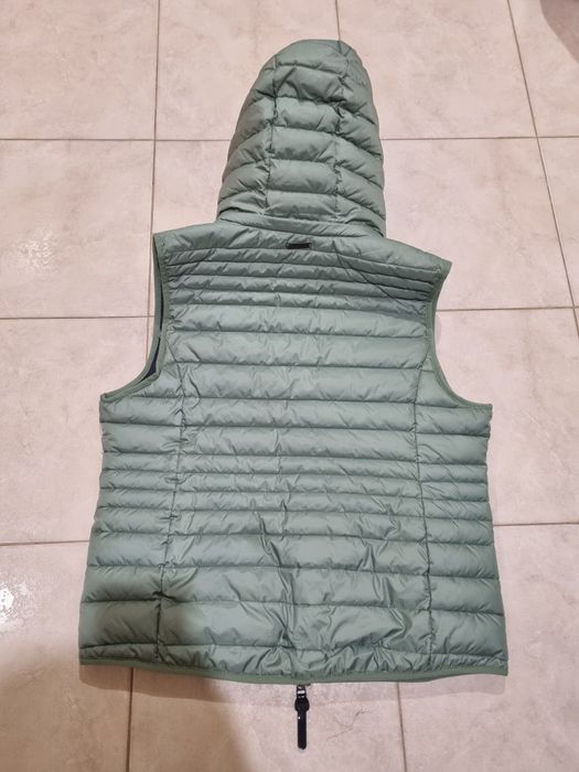 Дамска грейка ЧИСТО НОВА  елек CAMPS BAY