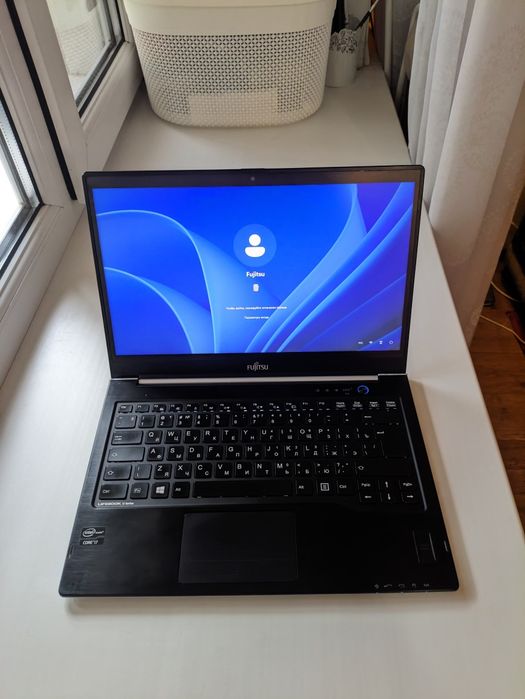 Ультрабук Fujitsu японский на i7