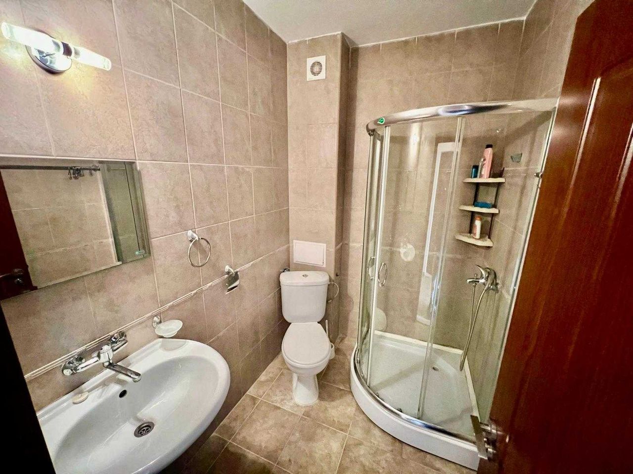 Продава се Едностаен апартамент в с. Равда, Област Бургас - 38 кв.м за 1382 €/кв.м - Снимка #8