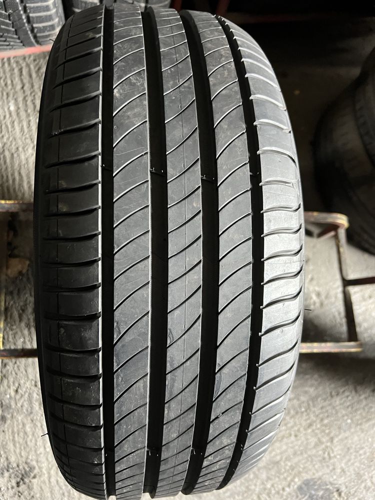 O anvelopa 225/50/17 Michelin 225 50 R17