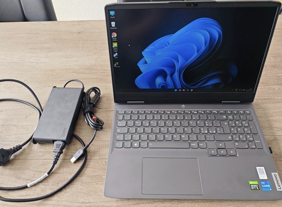 Laptop Lenovo Legion Gaming

RTX 4060 8GB
16GB RAM
1TB SD
