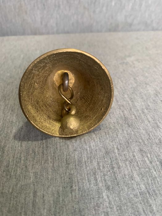 бронзов звънец ,,