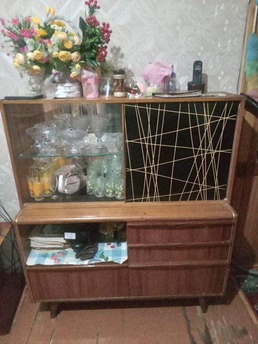 Сервант советская