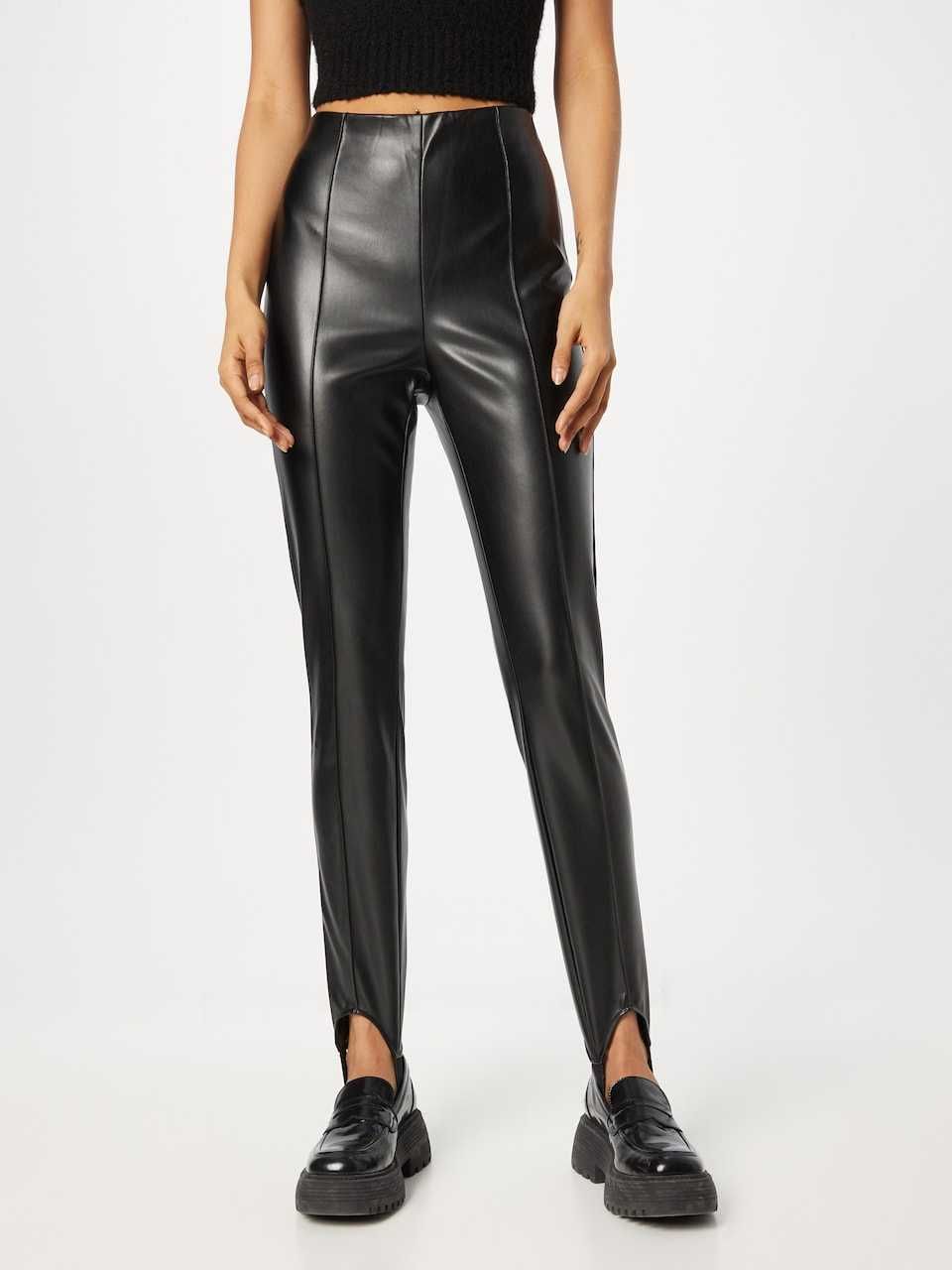 VERO MODA Skinny Fit Клин в Черно
