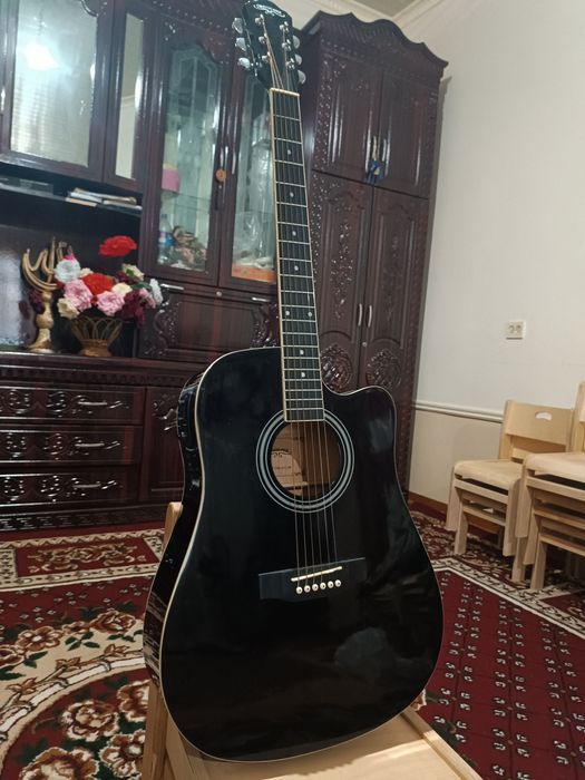 Caravan music akkustic gitara