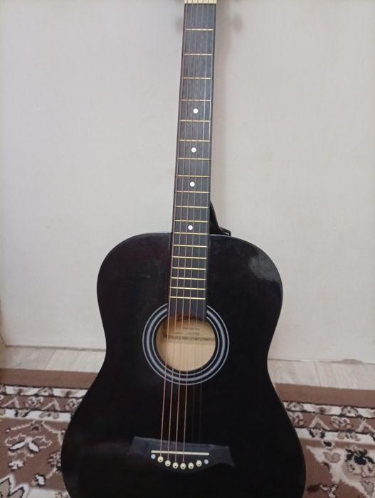 Продам гитара новый