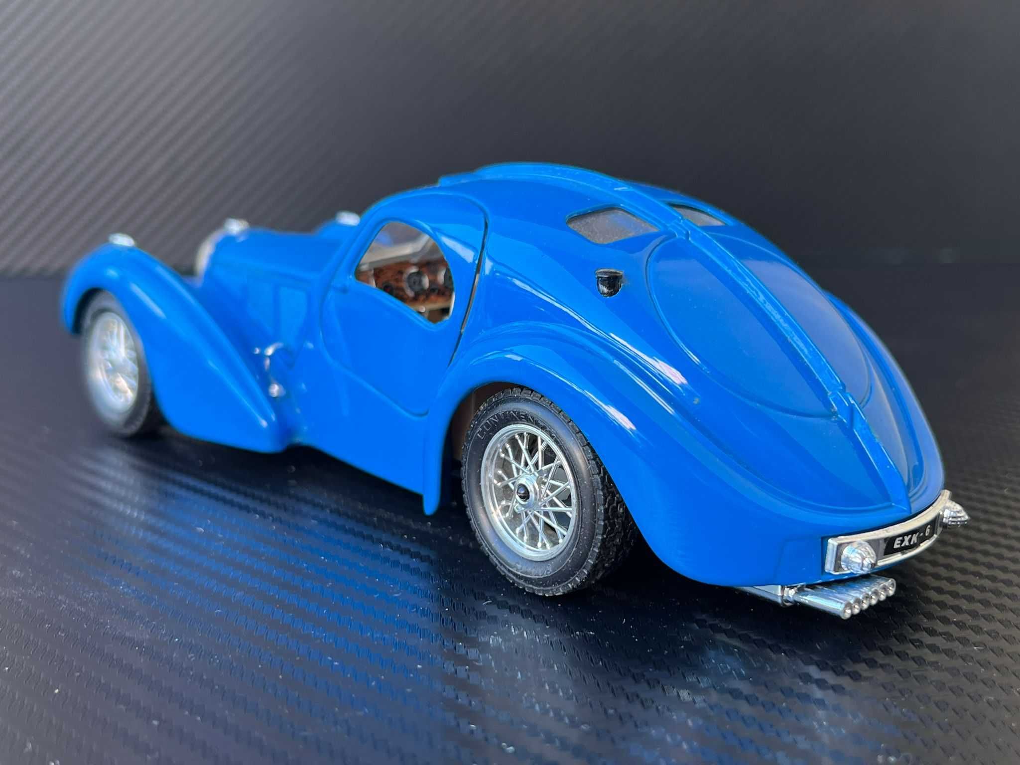 Macheta Auto 1/24 Burago Bugatti Altantic