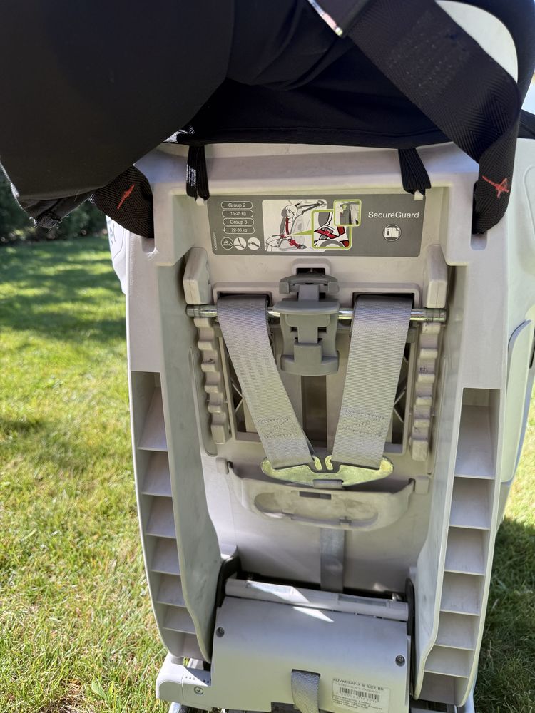 Столче Britax Römer Advansafix III