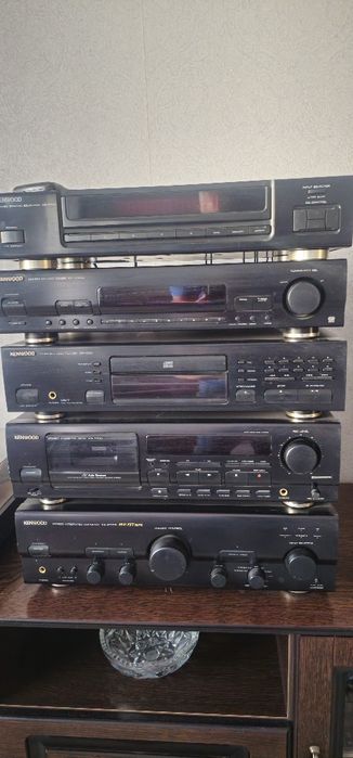 Продаю стойку Kenwood