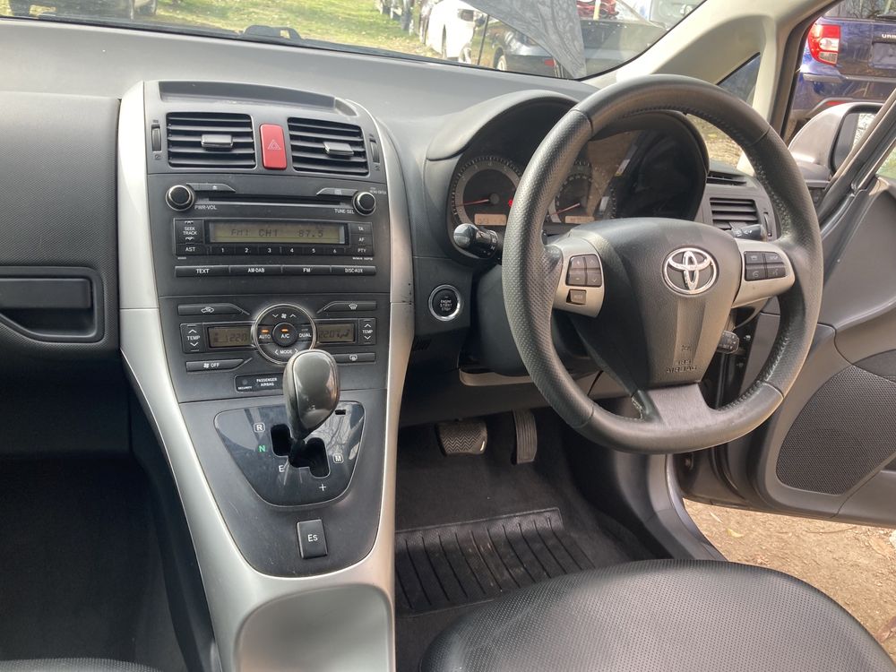 Тойота Аурис//Toyota Auris 1.6vvti 132кс// 2010-2012г //НА ЧАСТИ