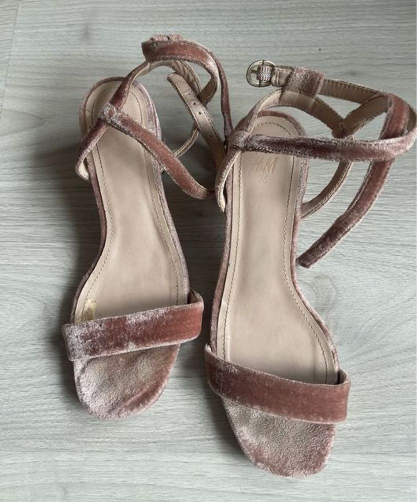 Sandale H&M nr 36
