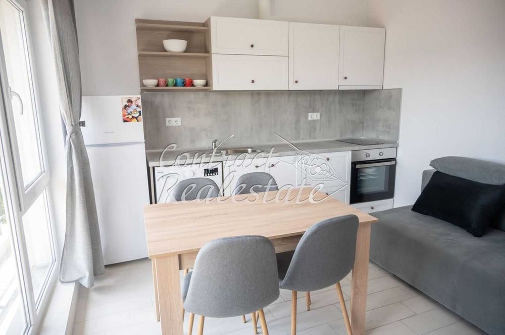 Дава се под наем Двустаен апартамент в Варна, Колхозен пазар - 65 кв.м за 433.5 € - Снимка #4