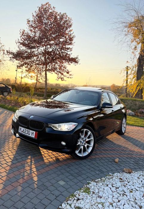 BMW Seria 3 BMW 320 D Sport Limuzina An Fabricație 2012 Import Germania