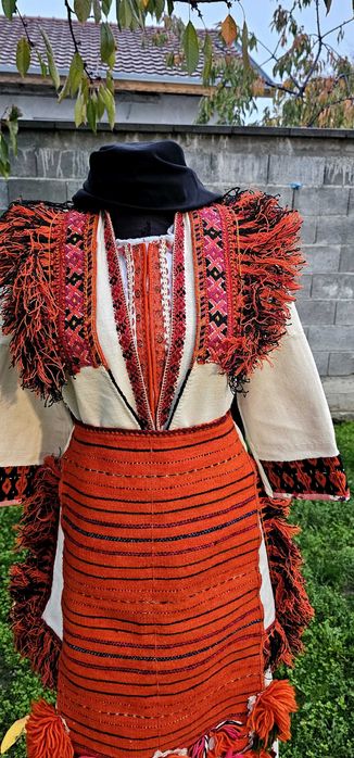 Македонска носия