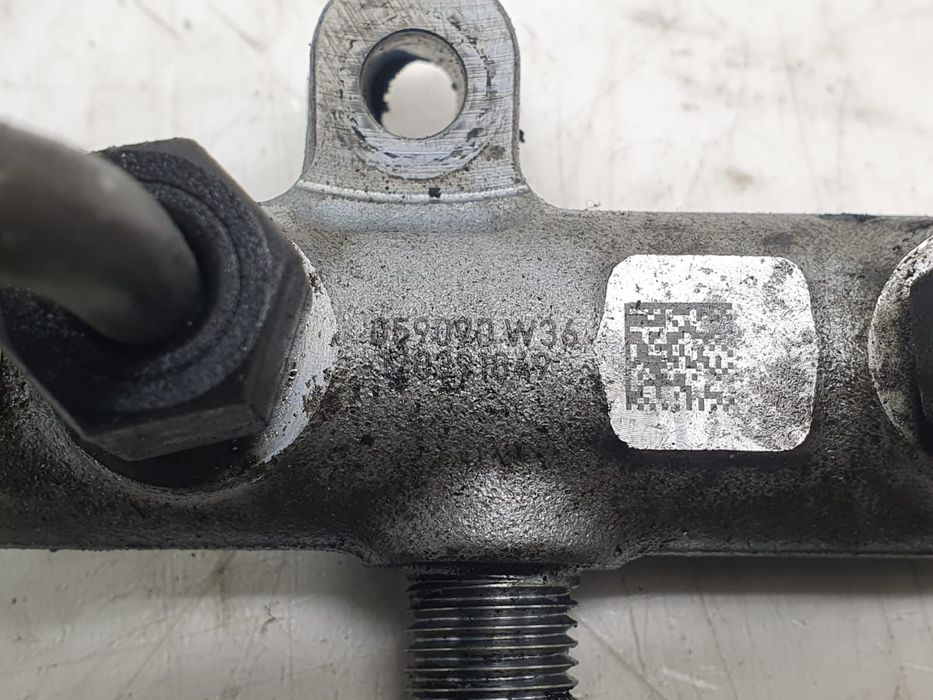 Rampa injectoare 3.0 bi-tdi cgqb 059130090cb 059090w36 Audi A6 4G/C7  [din 2010 pana  2014]