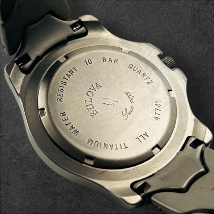 Bulova Titanium WR 100 мъжки часовник