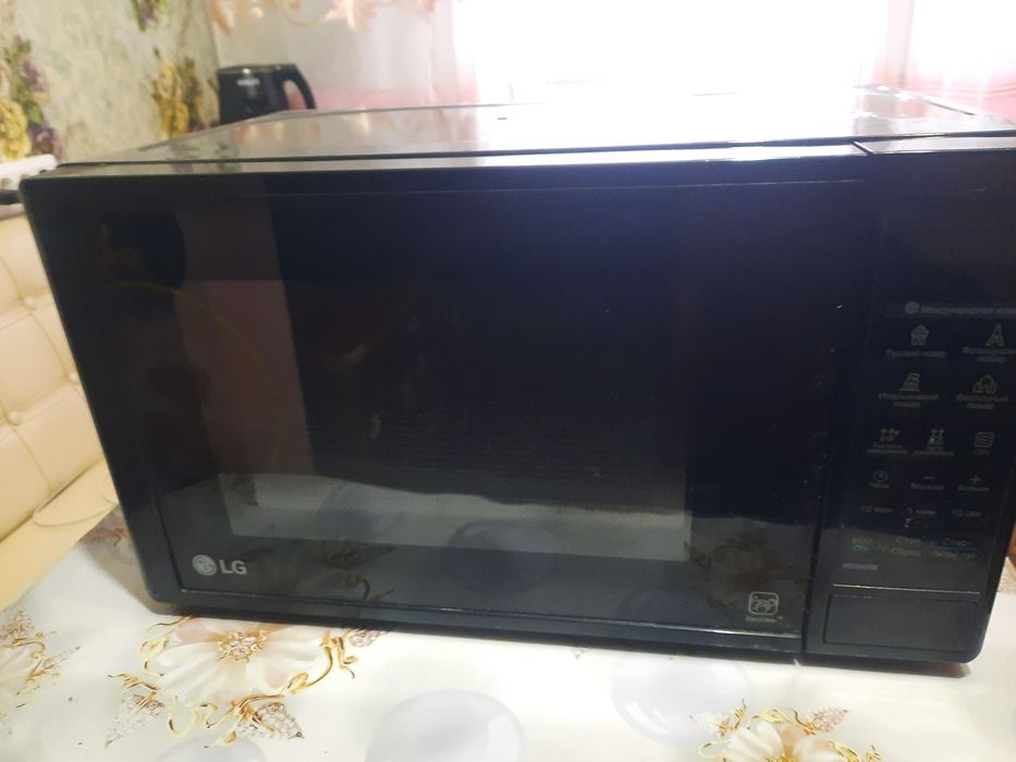 Отдам микроволновку