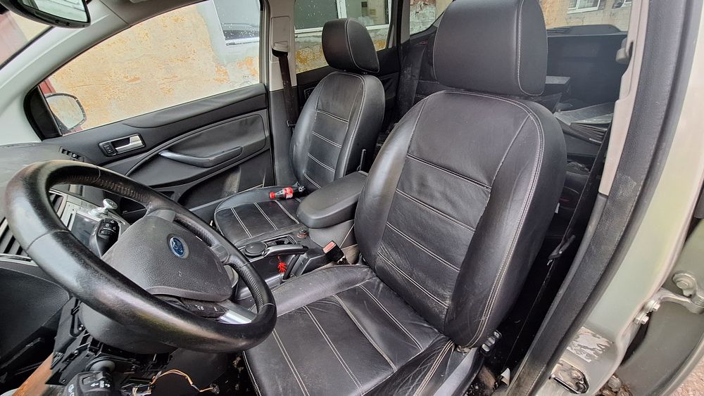 Ford Kuga 2.0TDCI 136кс на части