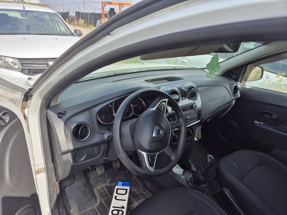 Dacia Logan gaz  avariat lovit