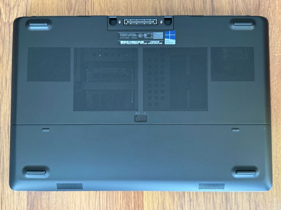 17.3' FHD i7-6820HQ DELL Precision 7710 16GB DDR4/512GB NVMe/FirePro