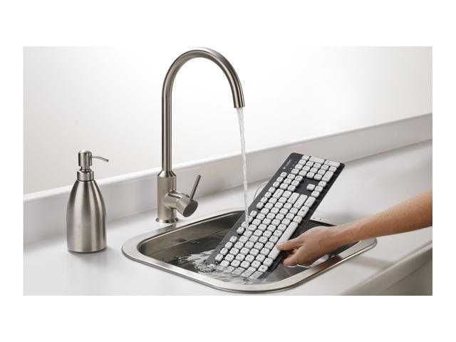 +Гаранция! Миеща се Клавиатура Logitech Washable Keyboard K310