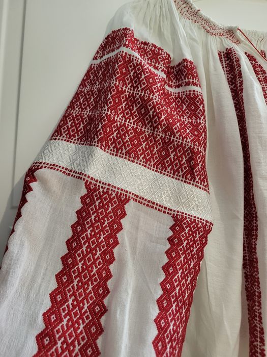 Ie autentica traditionala cu matase naturala