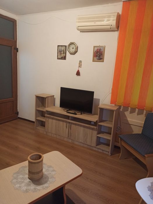 Apart.1 Camera Ultracentral Mazepa 1 Școala 28 Bloc Salcia 2 etaj 4/4