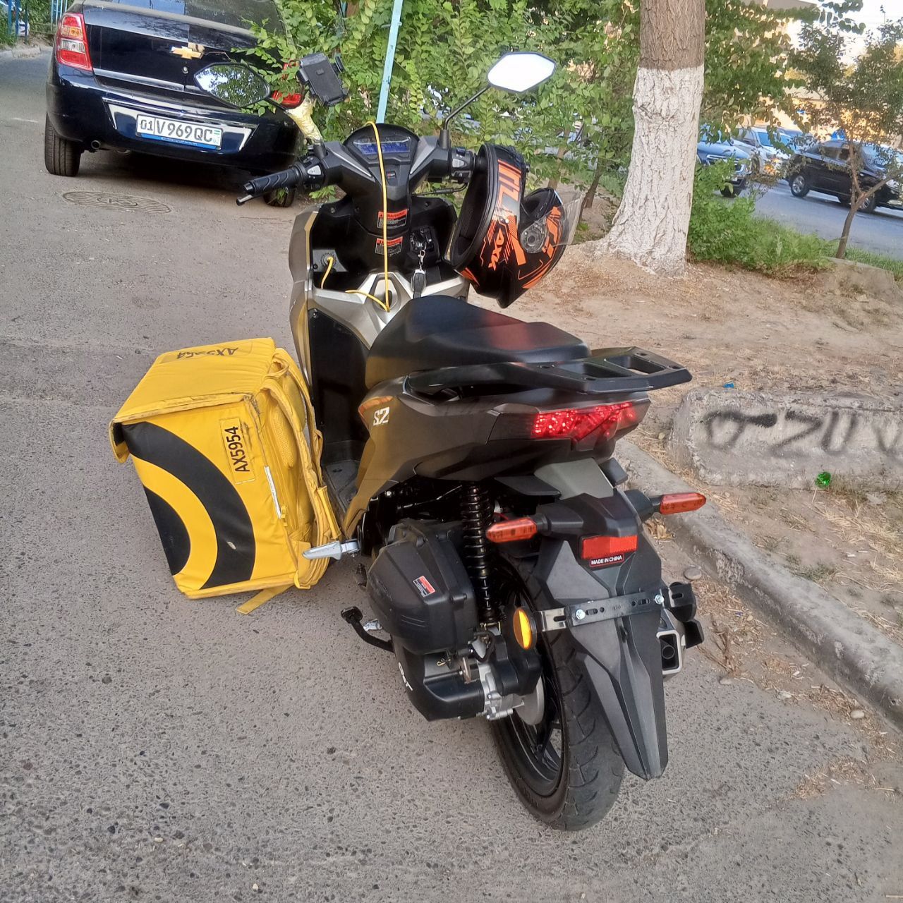 Skuter model s2 yurishi tez
