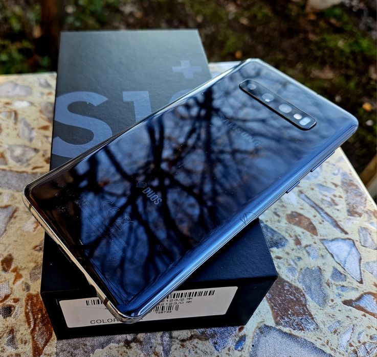 Samsung S10 plus black 128Gb