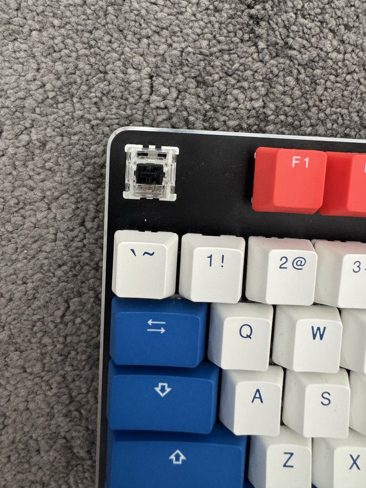 Custom glorious клавиатура