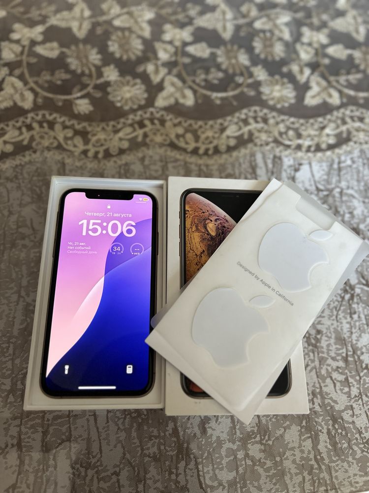 iPhone Xs 512 gb gold