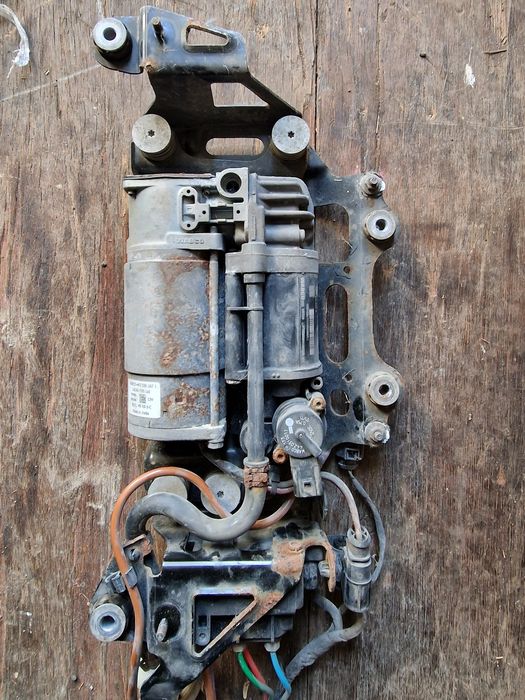 Compresor perne audi A8 4D