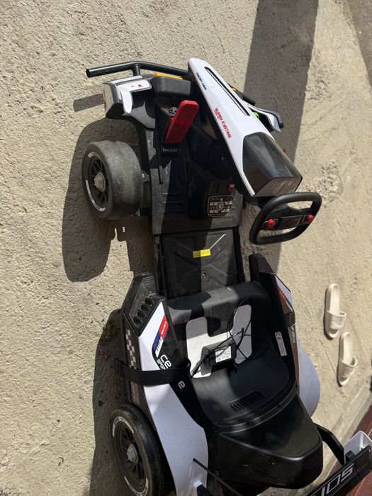 Cart electric 4-12 ani